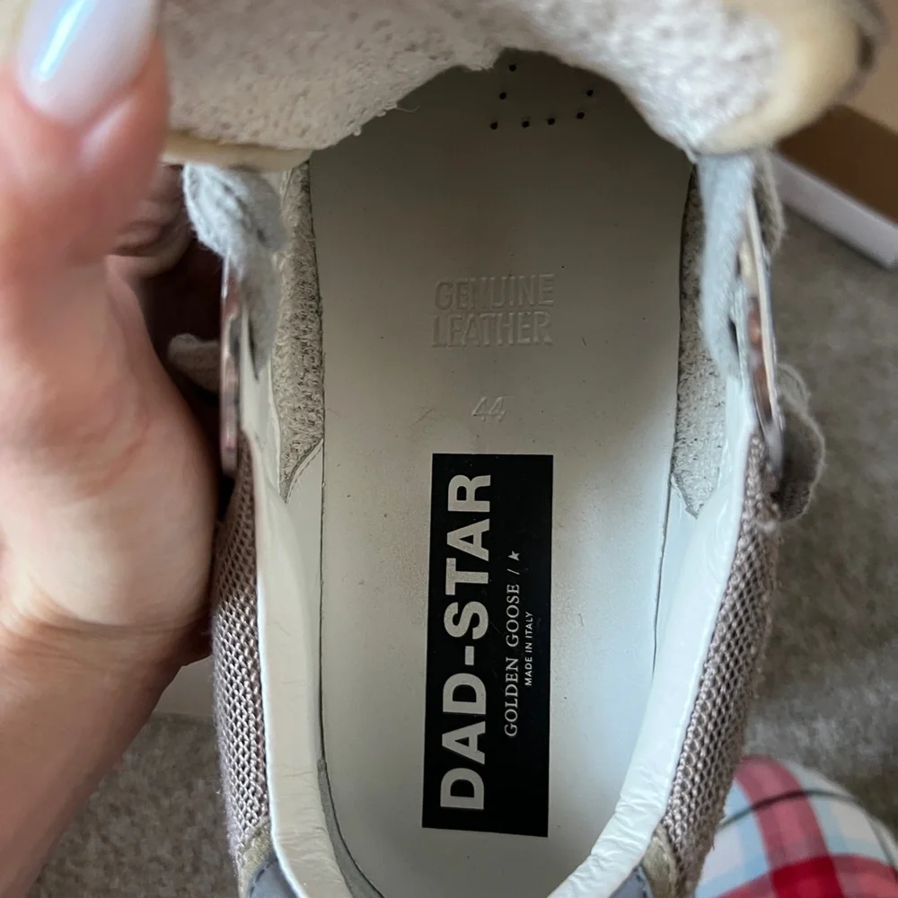 Golden Goose Running Dad Star Suede Sneakers - Picture 4 of 5